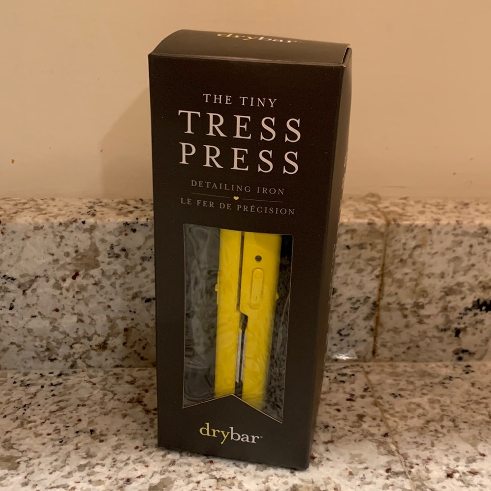 Drybar tiny tress press